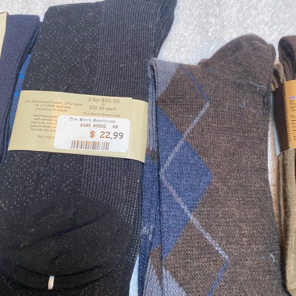 (6) Men"s Dress Socks - Picture 5 of 5